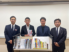 摂津市民図書館